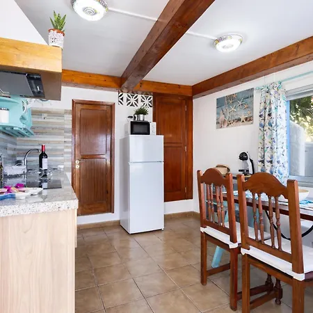 בית נופש Okstay - House In Front Of A Natural Pool - El Caleton