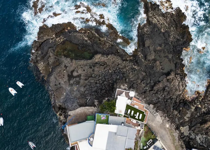 Okstay - House In Front Of A Natural Pool - El Caleton Nyaraló *